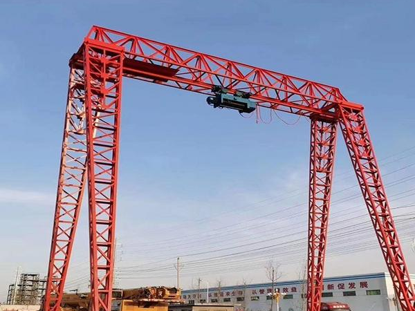 如何評(píng)估龍門吊作業(yè)現(xiàn)場(chǎng)的安全風(fēng)險(xiǎn)？